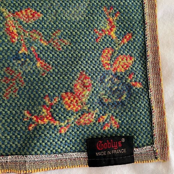 Gobly’s Vintage Rose Floral French Wool Tapestry - Picture 4 of 6